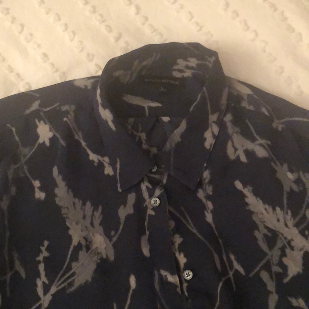 Banana Republic button down blouse